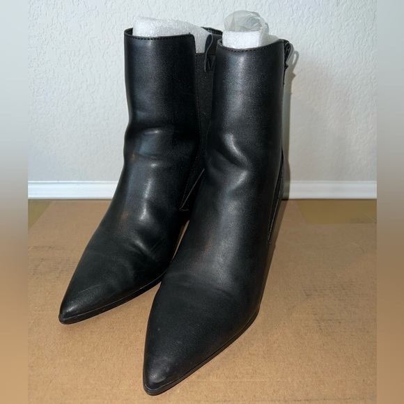 Kendall + Kylie Finigan Black Pointed-Toe Ankle Boots size 8 - Picture 7 of 8